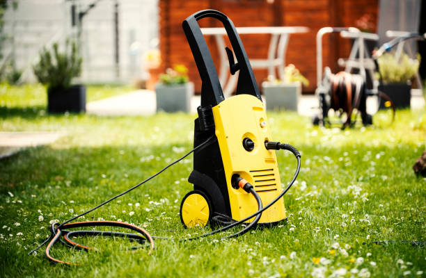Silvis, IL Pressure Washing Services Company